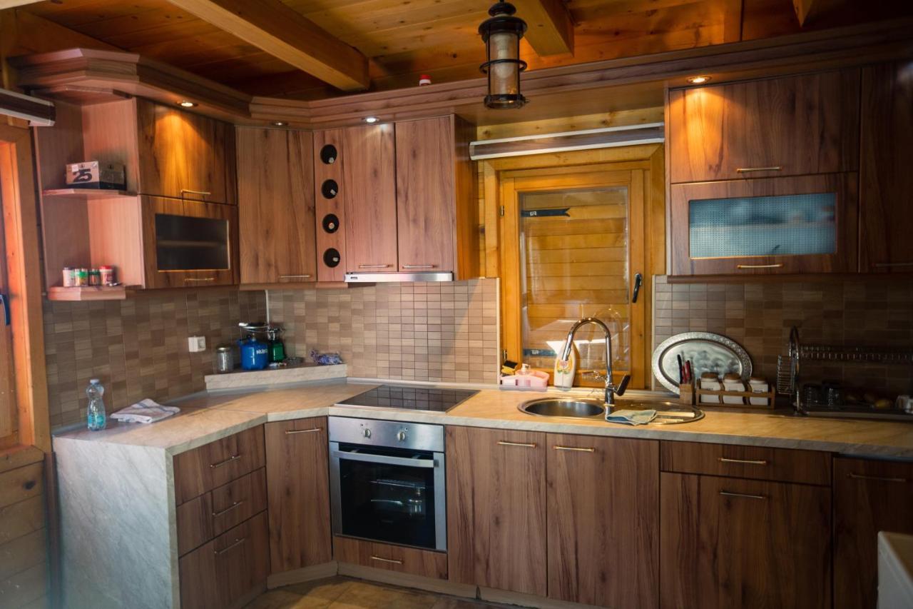 Villa Route Rugove Печ Экстерьер фото