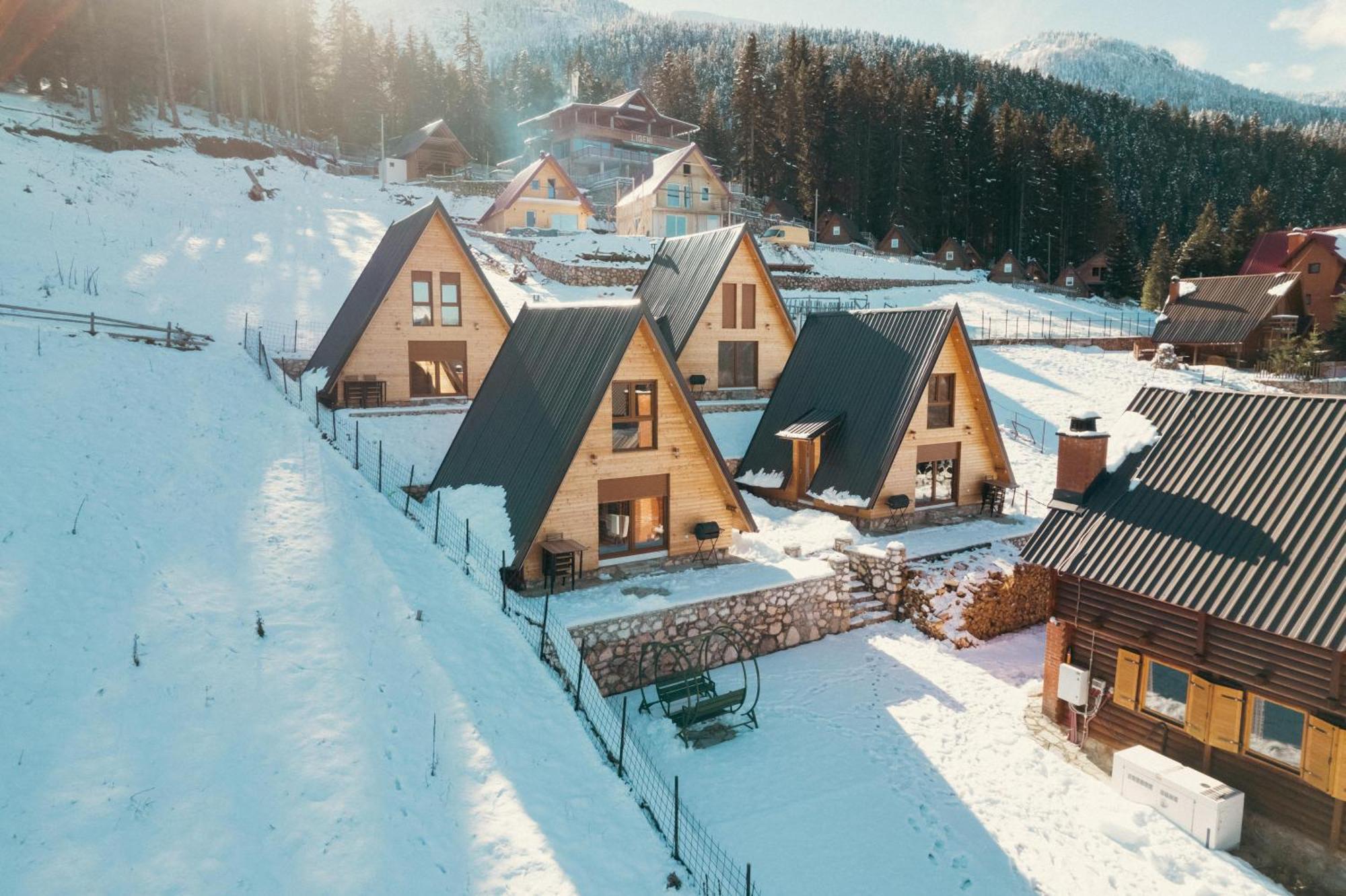 Villa Route Rugove Печ Экстерьер фото